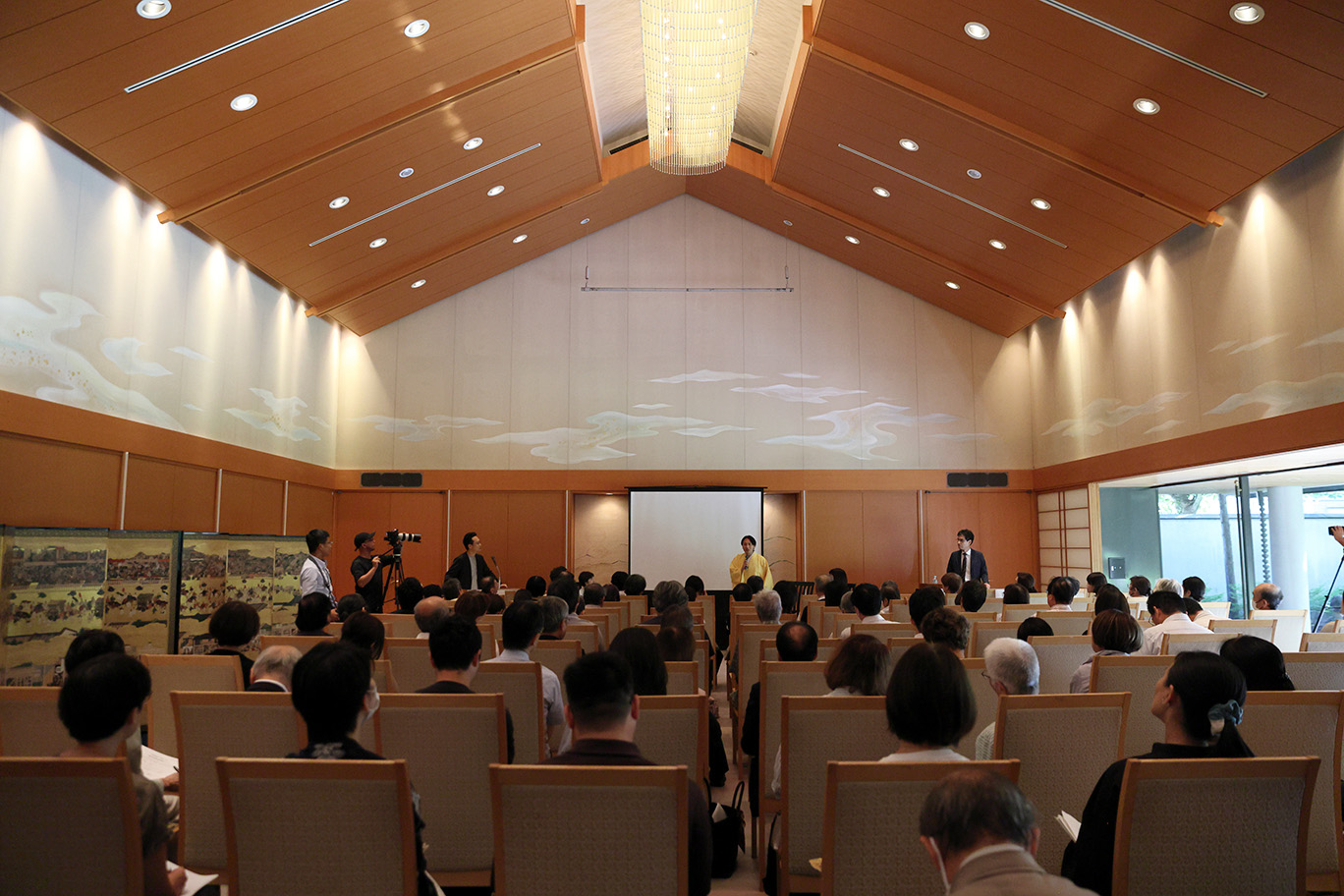 【開催御礼】寛永行幸四百年祭一年前イベント　シンポジウム「屏風から見た寛永行幸」開催いたしました。